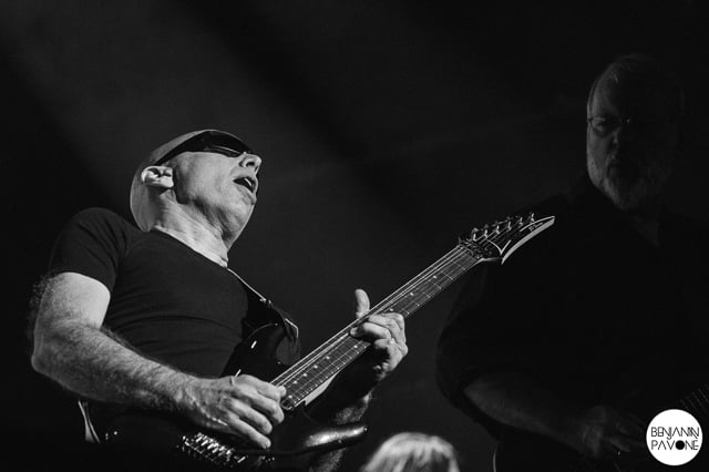 Joe Satriani + Markus James au théâtre Fémina