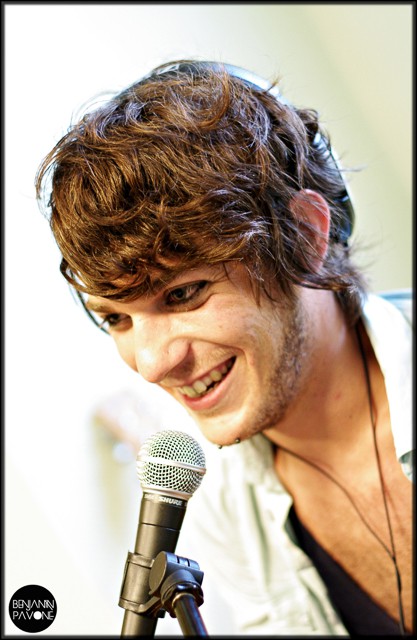 Les Acoustiques - Sacha Bernardson